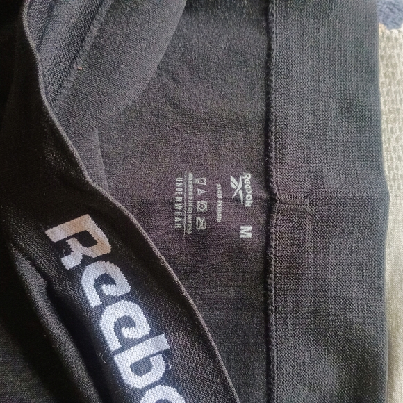 Reebok - Picture 2 of 2